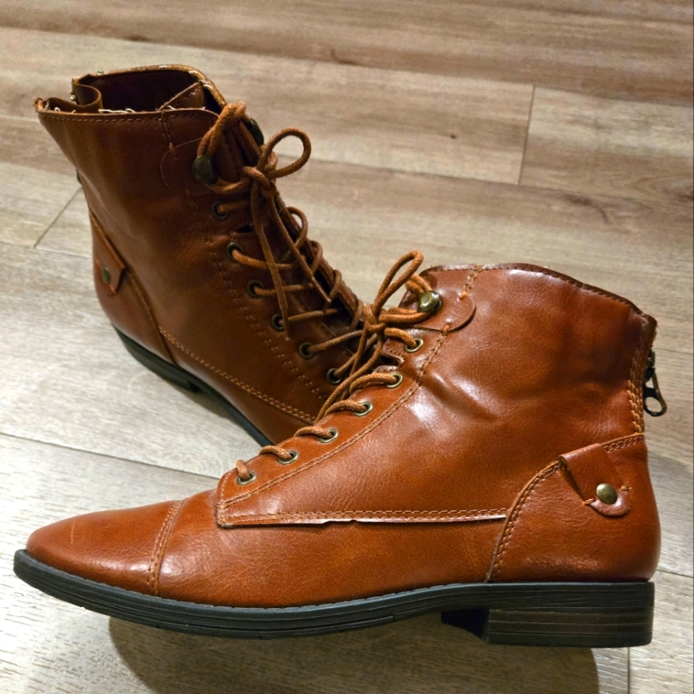 GH Bass & Co. Combat Boots